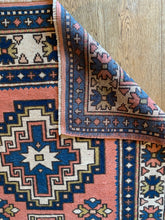 Load image into Gallery viewer, &quot;Dahlia&quot; Vintage Turkish Rug
